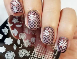 Divina Nail Art