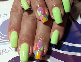 Uñas Gelificadas flores caballito Laura Nails