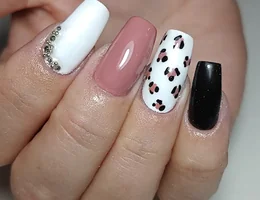 Uñas Diosas. Manicuria Capping, Semi Permanente, Soft Gel