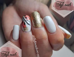 Tefi nails