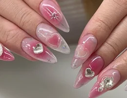 Roma nails